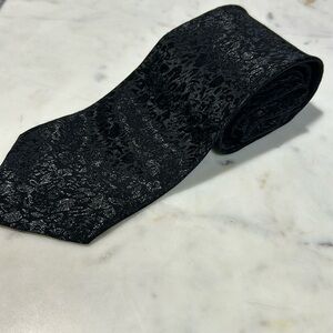 Great look floral tie. Whether you want style or attention.